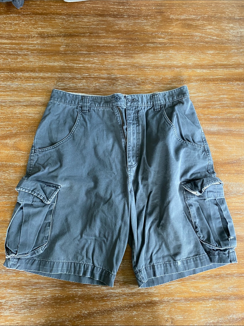Sonoma Men's Cargo Shorts in Charcoal Gray
